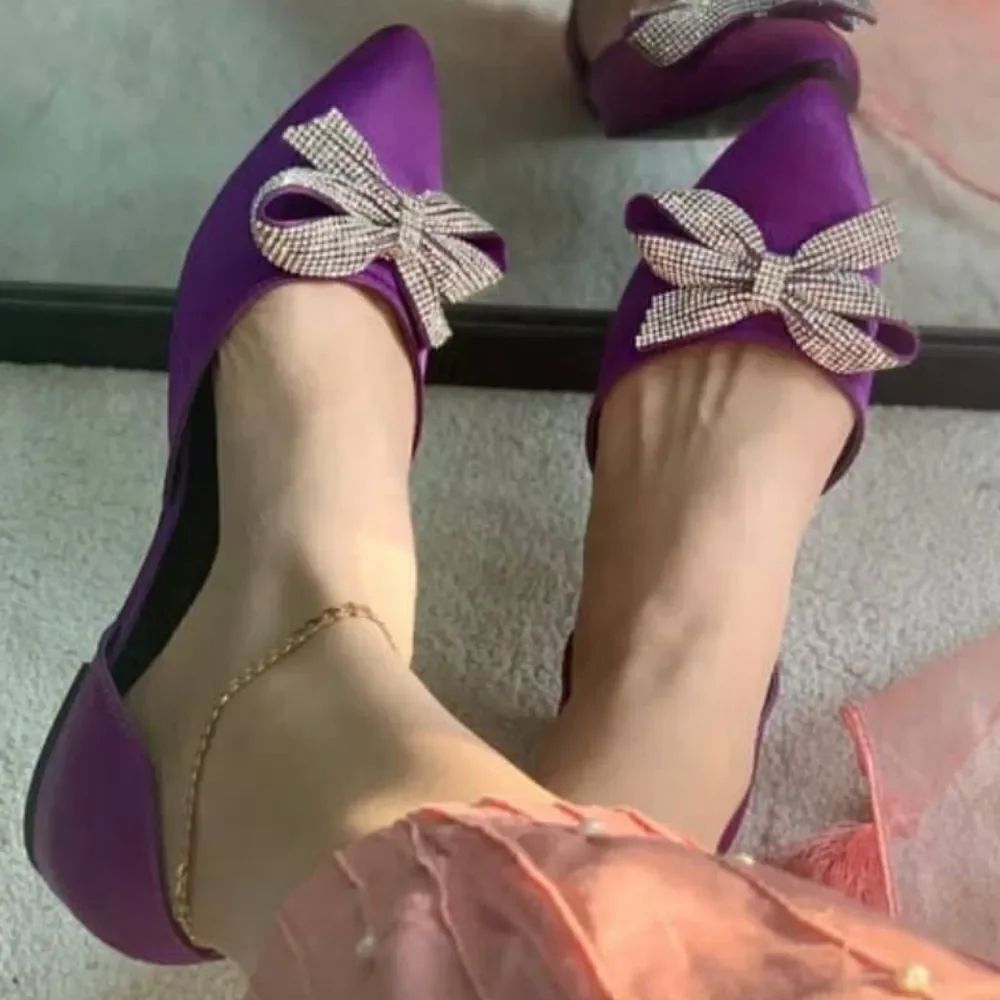 BRAND NEW TOP-MODA RHINESTONE BOWNOT ALMOND TOE FLATS